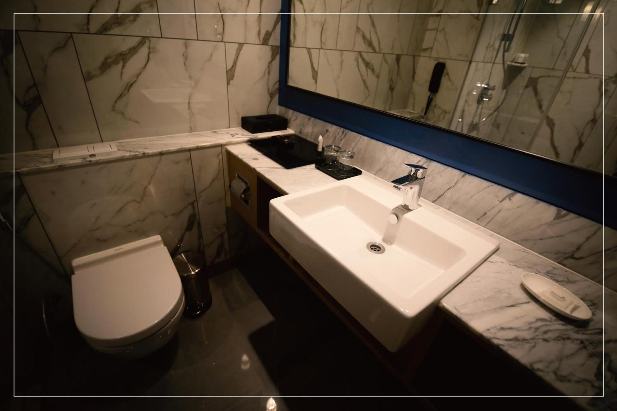 Ramada Encore By Wyndham Siliguri Sevoke Road 외부 사진